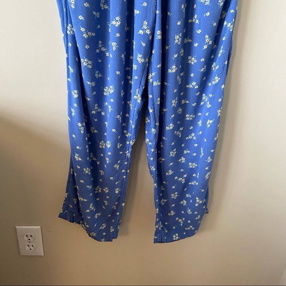 American Eagle-Floral Dainty Printed Halter Jumpsuit (Size:Medium) - Picture 8 of 11